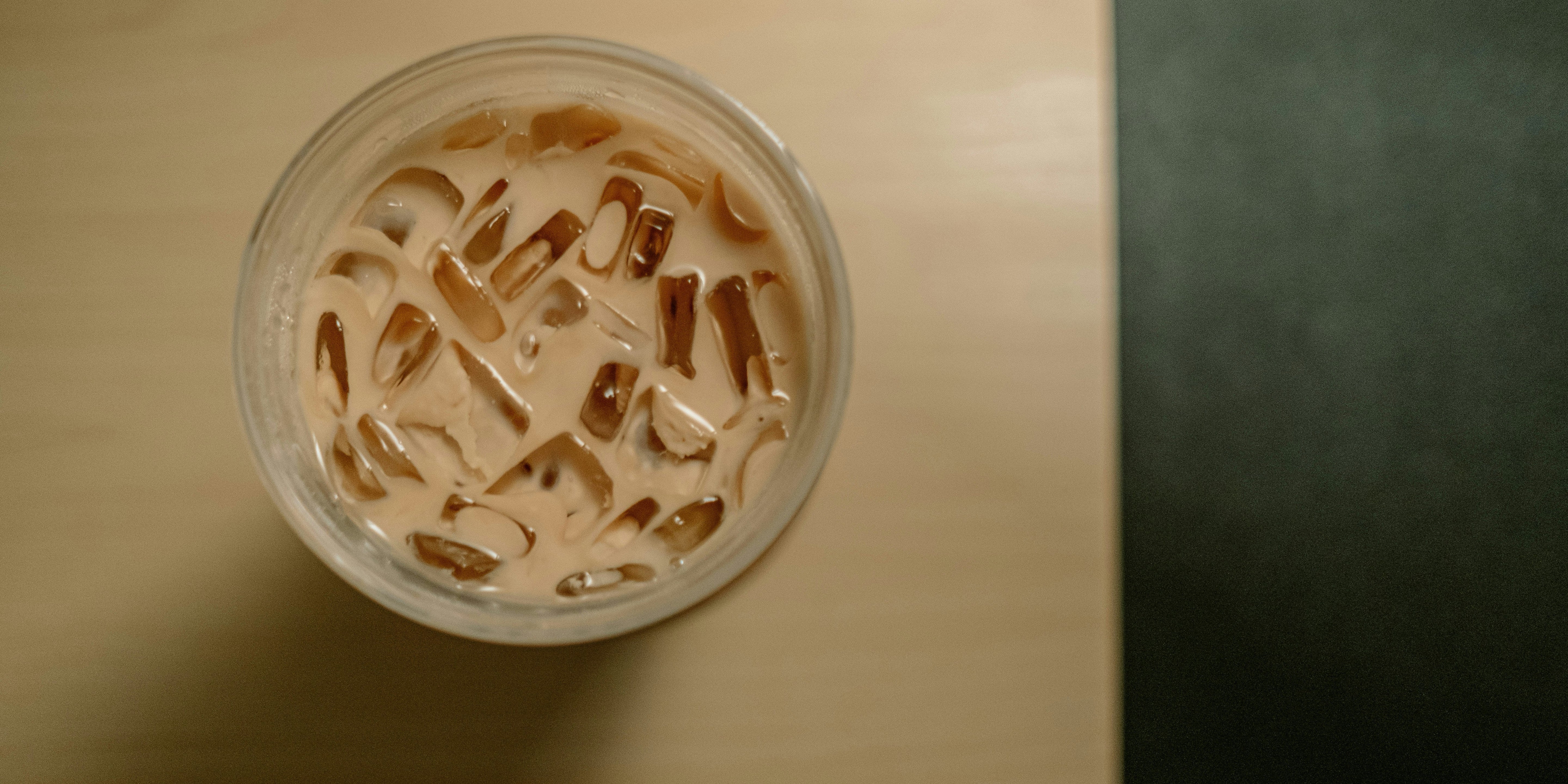 Cold Brew vs Iced Coffee: What’s the Difference?